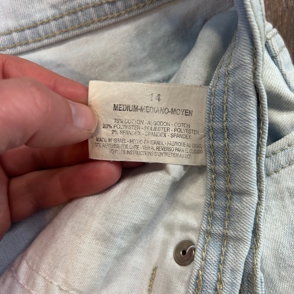 Light Wash Gloria Vanderbilt Jeans Size 14 - Picture 6 of 9